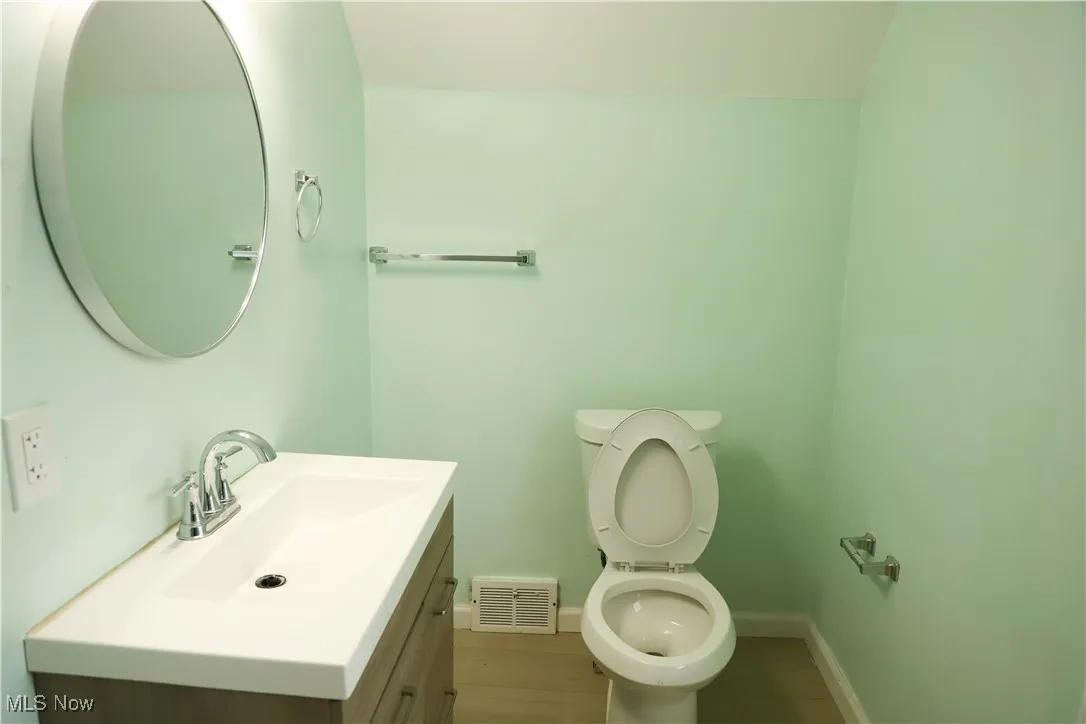 1008 Woodview Road, Cleveland Heights, Ohio 44121,MLS Now Listing ID