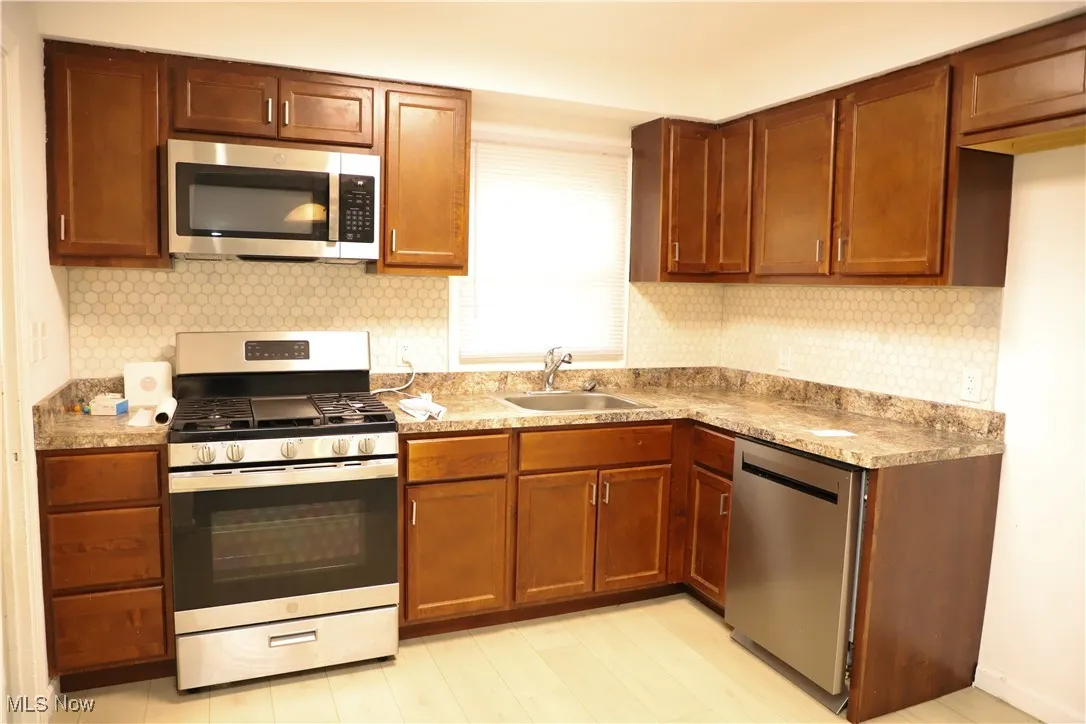 1008 Woodview Road, Cleveland Heights, Ohio 44121,MLS Now Listing ID