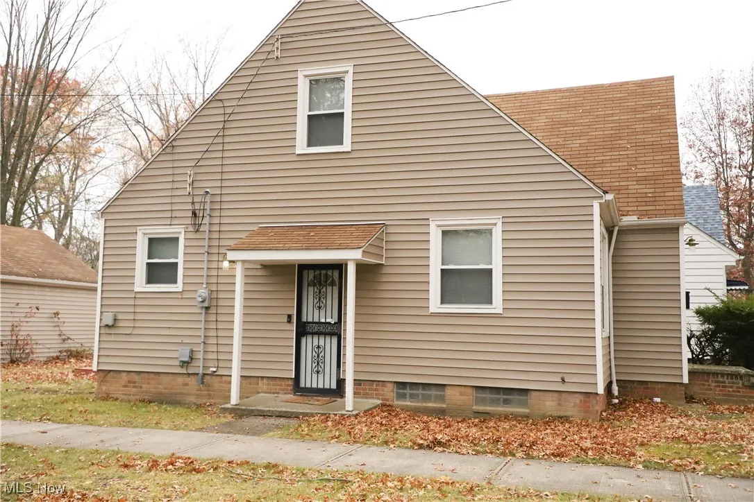 1008 Woodview Road, Cleveland Heights, Ohio 44121,MLS Now Listing ID