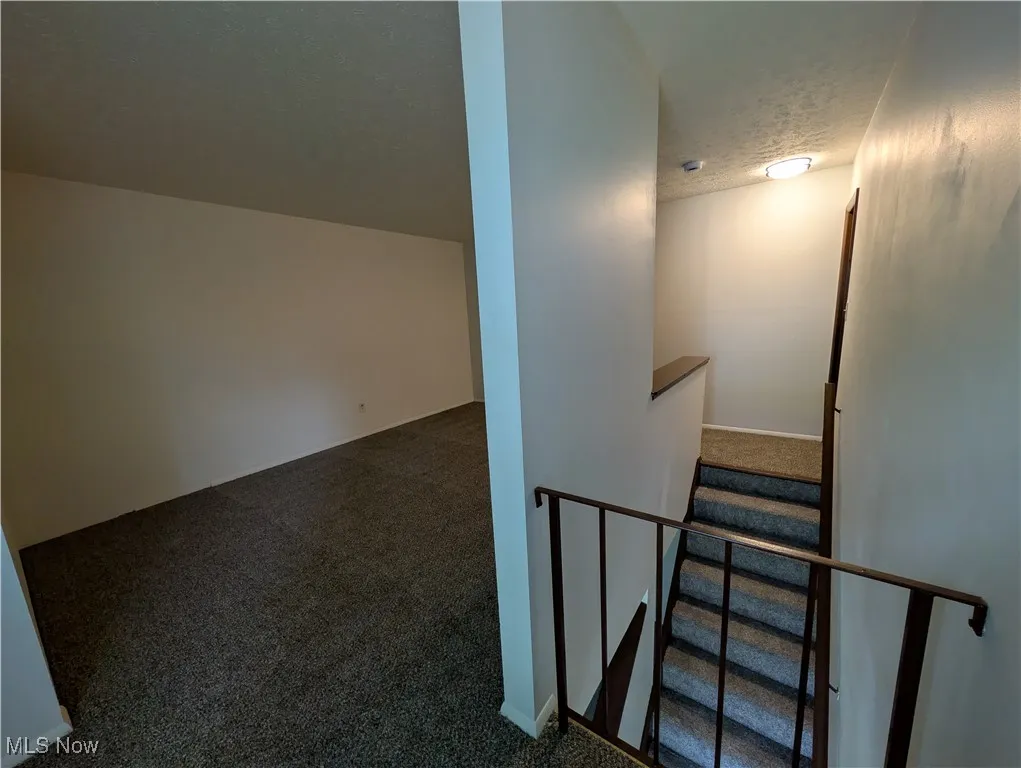 595 Dayton St Akron OH 44310 is a one bedroom townhouse in the North Hill area with a deck, storm door, basement, Living Room, Kitchen & entry on the 1st floor and the bedroom, bathroom and large oversized closet are on the 2nd floor. Recently replaced windows and siding  on the exterior and remodeled interior with new flooring, kitchen and bathroom. $750 per month plus electric by tenant. The landlord has provided trash pickup and off street parking lot. Property is just off Tallmadge Ave with easy access to Route 8.