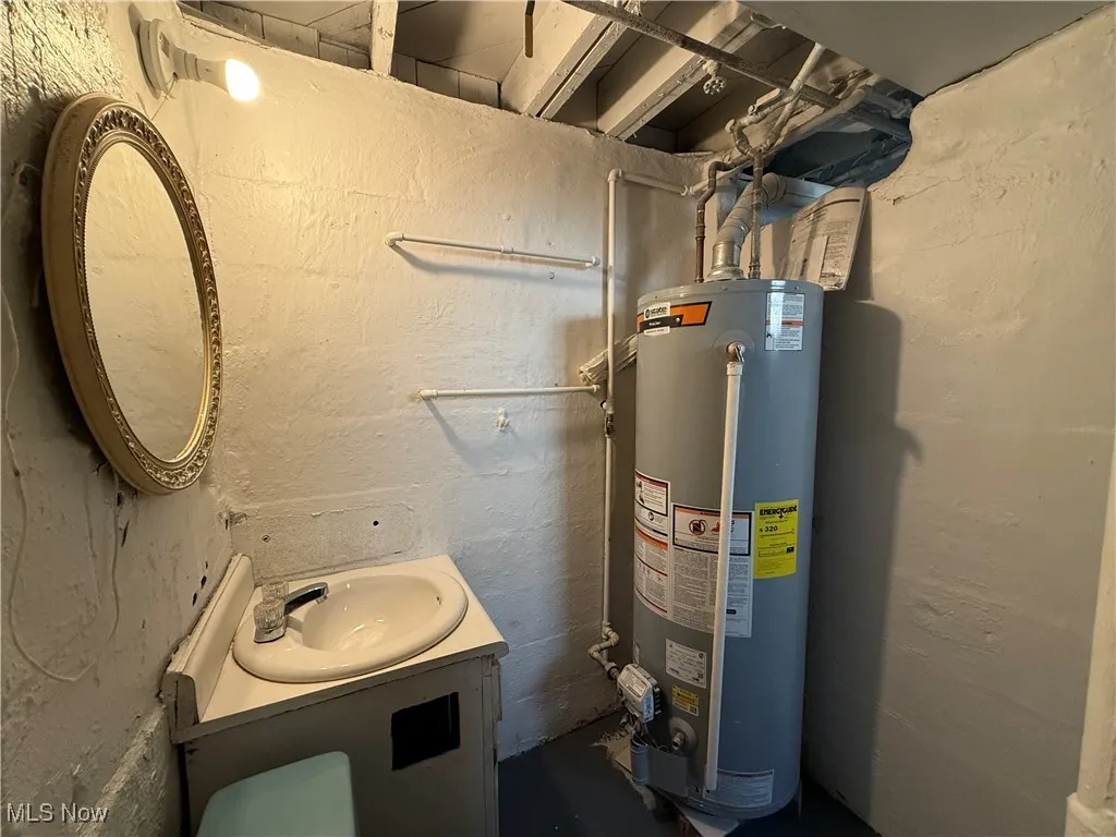 930 Cornell Avenue, Youngstown, Ohio 44502,MLS Now Listing ID