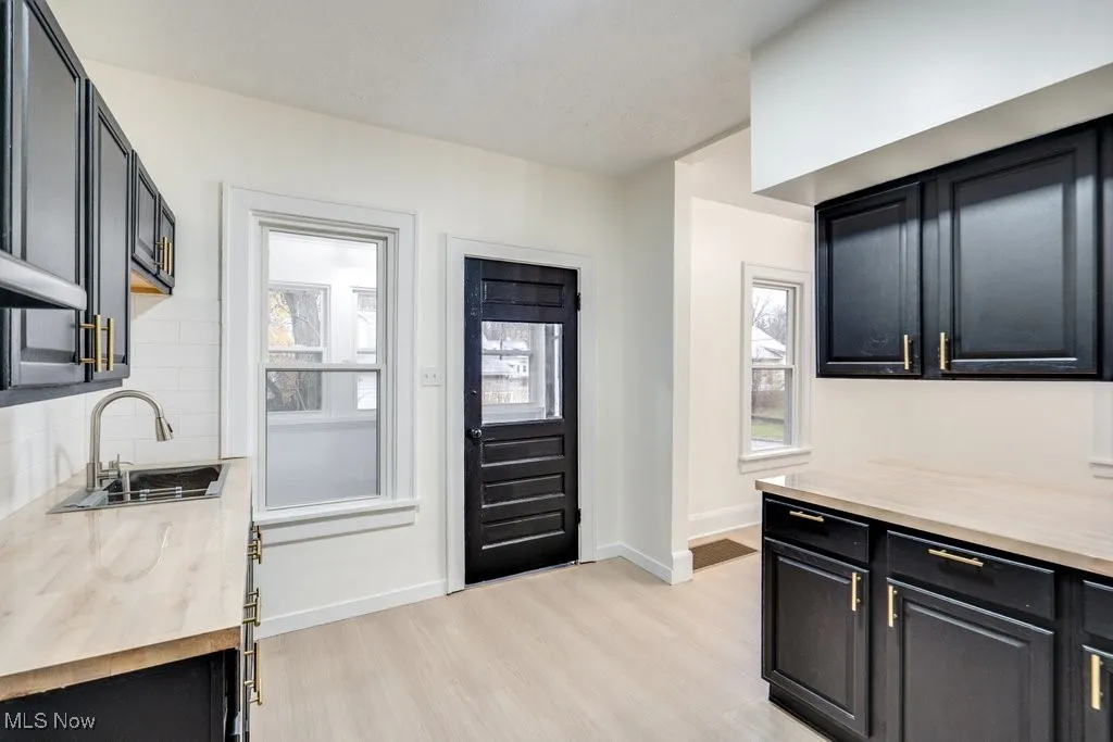 1817 12th Street, Massillon, Ohio 44646,MLS Now Listing ID