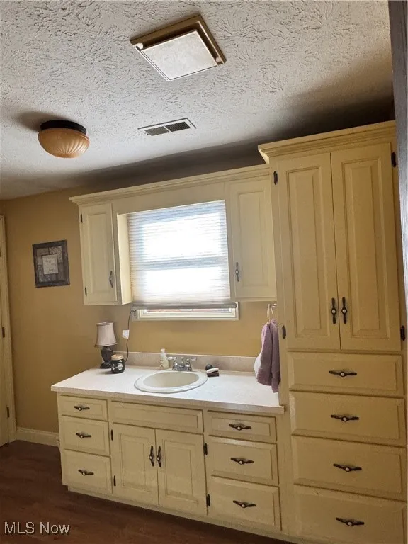 6041 Township Road 310, Millersburg, Ohio 44654,MLS Now Listing ID