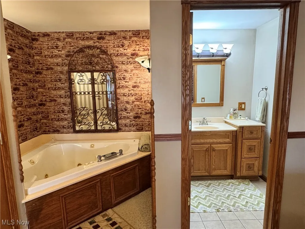 6041 Township Road 310, Millersburg, Ohio 44654,MLS Now Listing ID