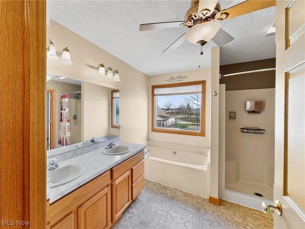 3823 Martha Circle, Litchfield, Ohio 44253,MLS Now Listing ID