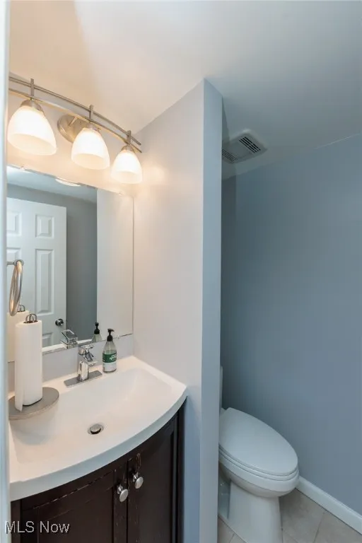 25111 S Woodland Road, Beachwood, Ohio 44122,MLS Now Listing ID