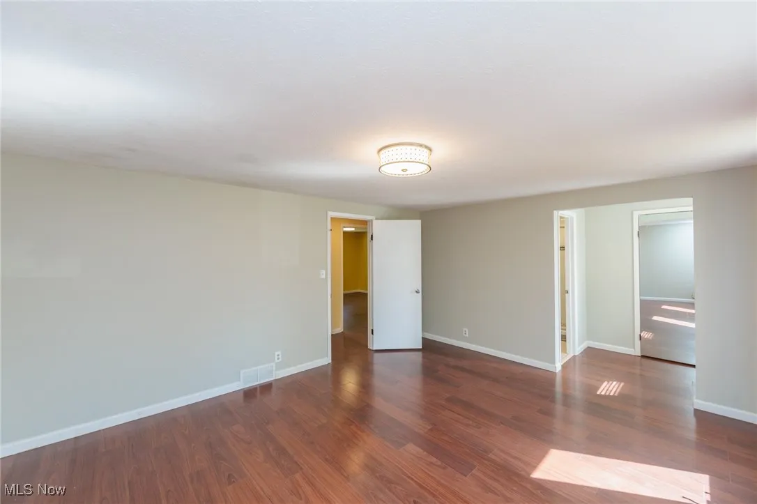 25111 S Woodland Road, Beachwood, Ohio 44122,MLS Now Listing ID