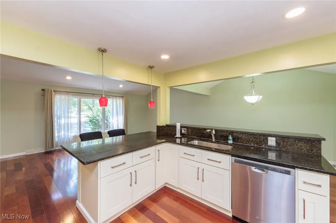 25111 S Woodland Road, Beachwood, Ohio 44122,MLS Now Listing ID