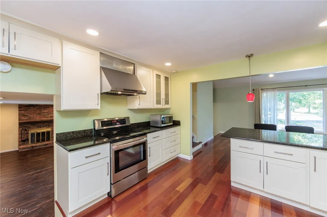 25111 S Woodland Road, Beachwood, Ohio 44122,MLS Now Listing ID