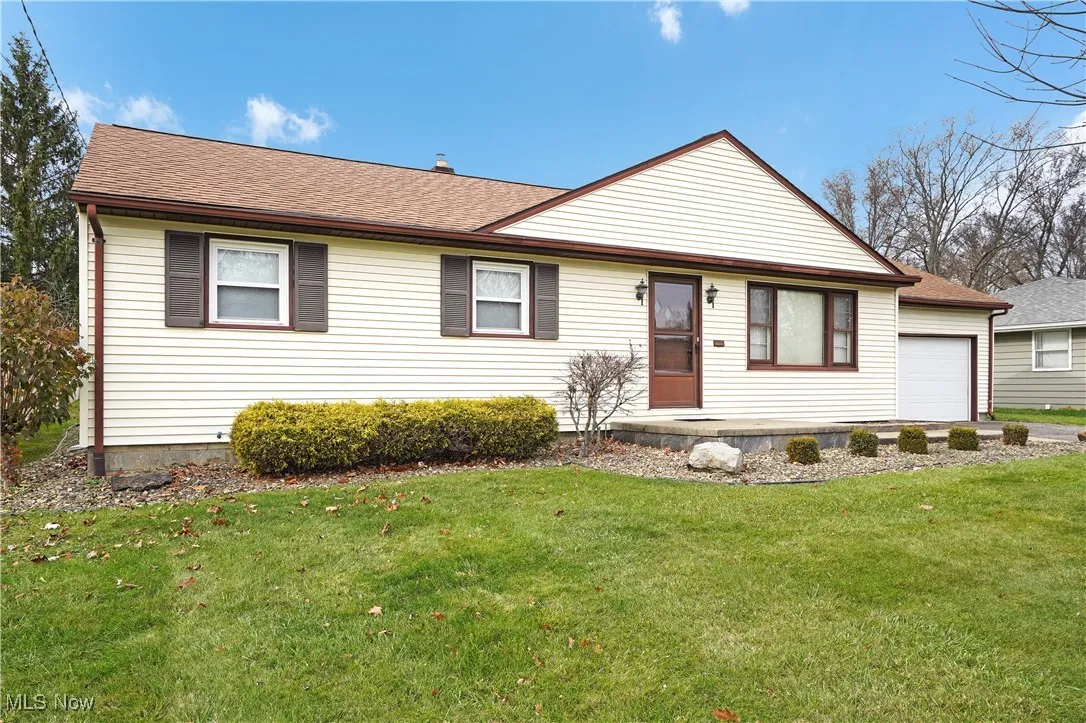 2592 Nadyne Drive, Youngstown, Ohio 44511,MLS Now Listing ID
