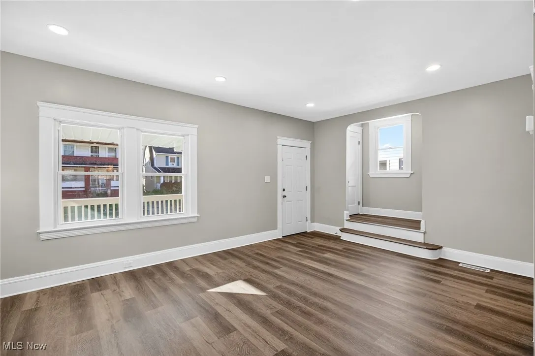 11209 Continental Avenue, Cleveland, Ohio 44104,MLS Now Listing ID