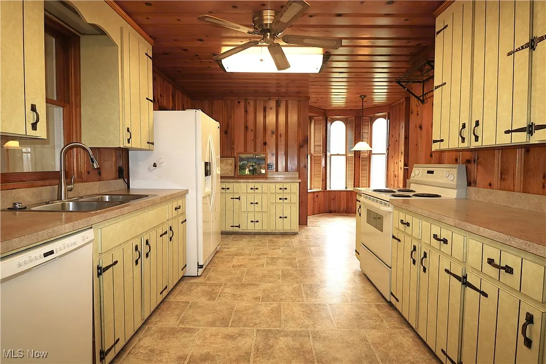 5951 State Route 303, Wakeman, Ohio 44889,MLS Now Listing ID