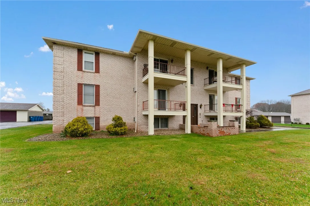 7357 Eisenhower Drive # 6, Boardman, Ohio 44512,MLS Now Listing ID