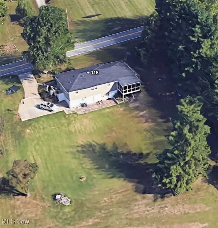 BACK OF PROPERTY .. PIC FROM GOOGLE EARTH
