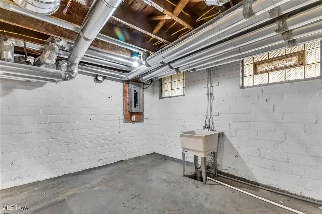 3299 Yorkshire Road, Cleveland Heights, Ohio 44118,MLS Now Listing ID