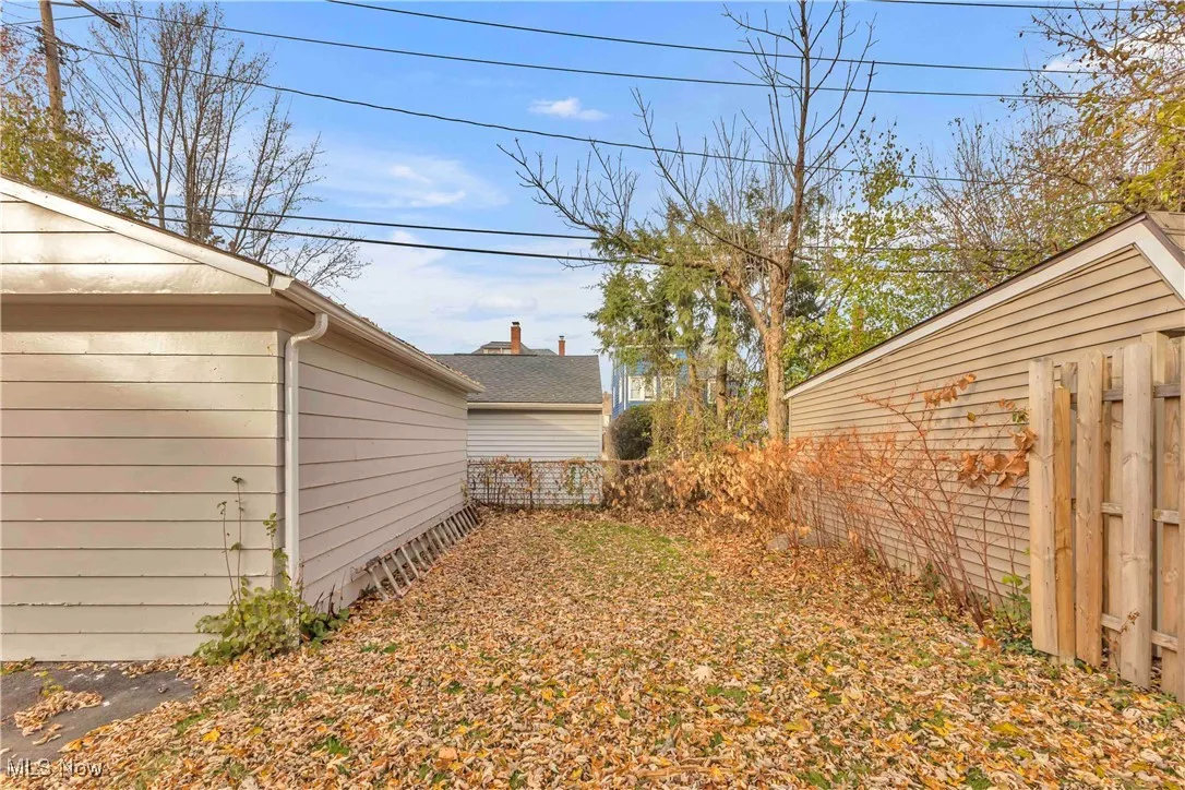 3299 Yorkshire Road, Cleveland Heights, Ohio 44118,MLS Now Listing ID