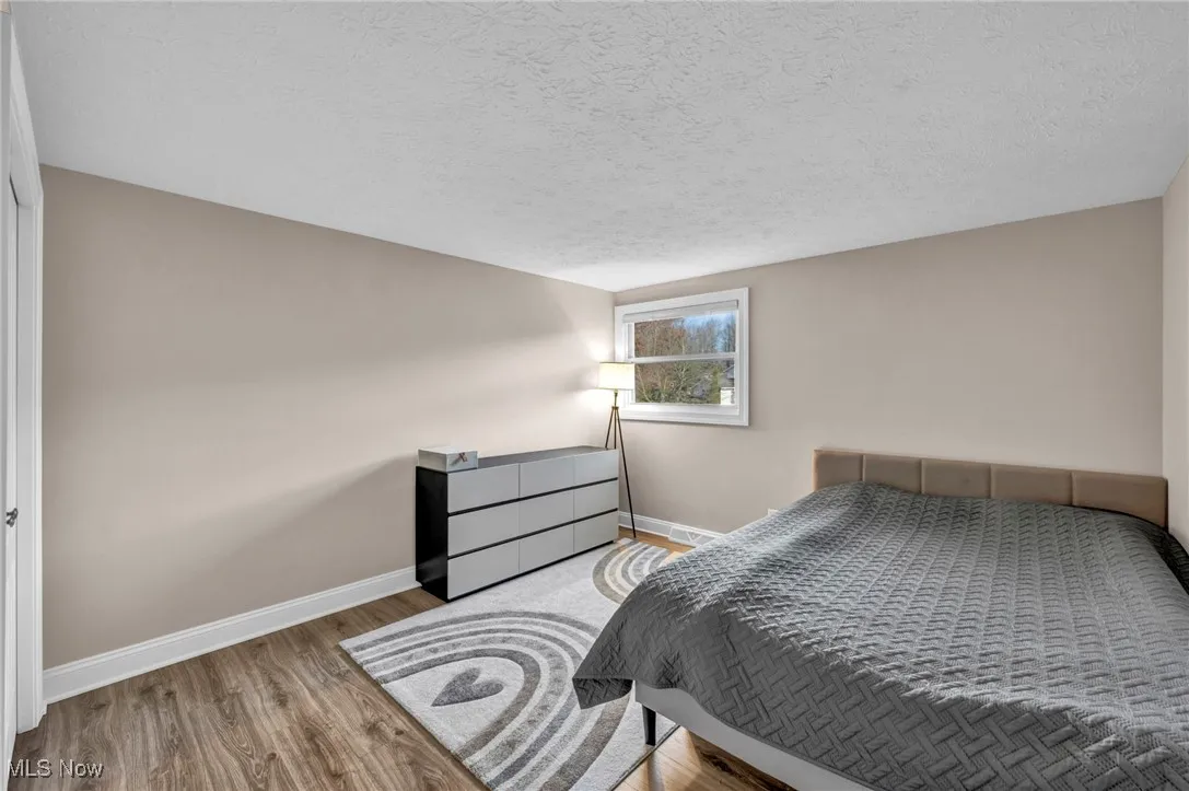 32194 N Roundhead Drive, Solon, Ohio 44139,MLS Now Listing ID