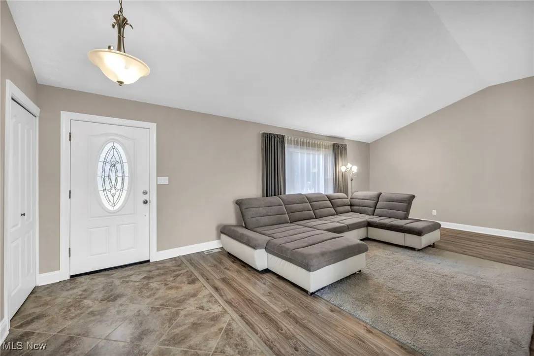 32194 N Roundhead Drive, Solon, Ohio 44139,MLS Now Listing ID