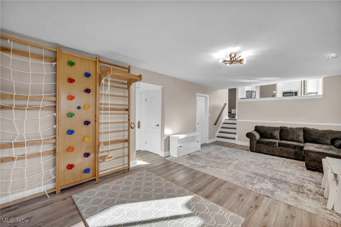 32194 N Roundhead Drive, Solon, Ohio 44139,MLS Now Listing ID