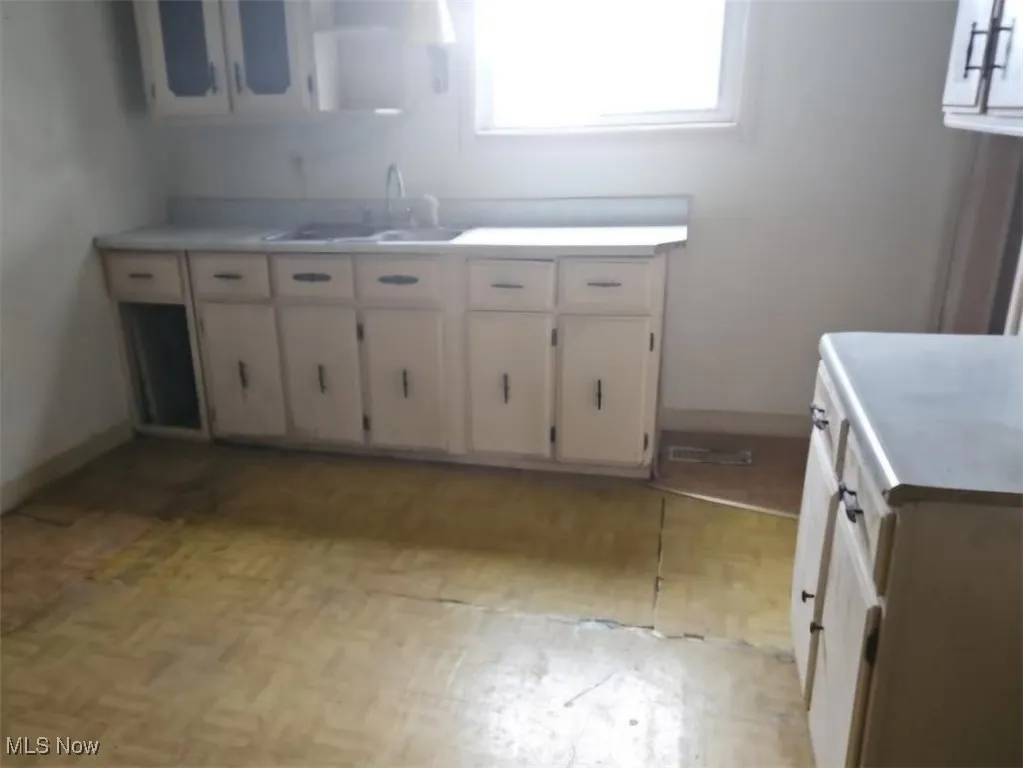 519 N Uhrich Street, Uhrichsville, Ohio 44683,MLS Now Listing ID