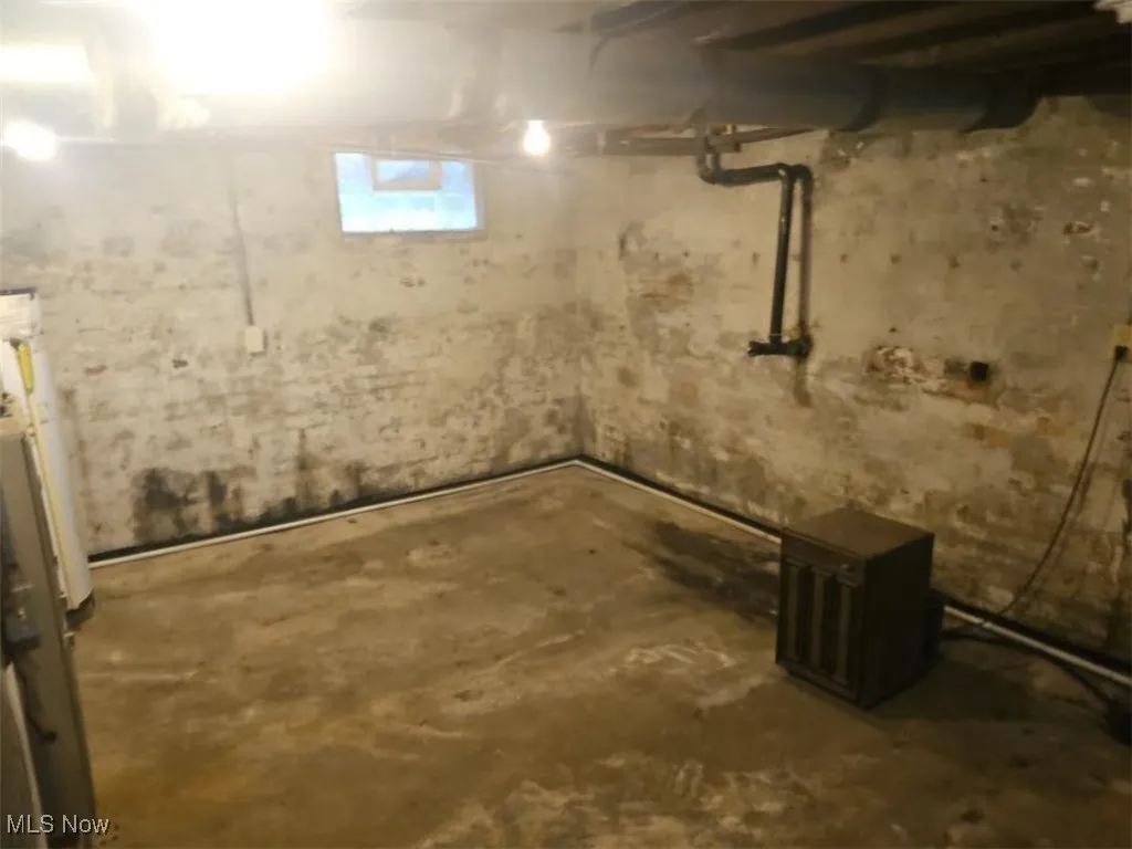 519 N Uhrich Street, Uhrichsville, Ohio 44683,MLS Now Listing ID