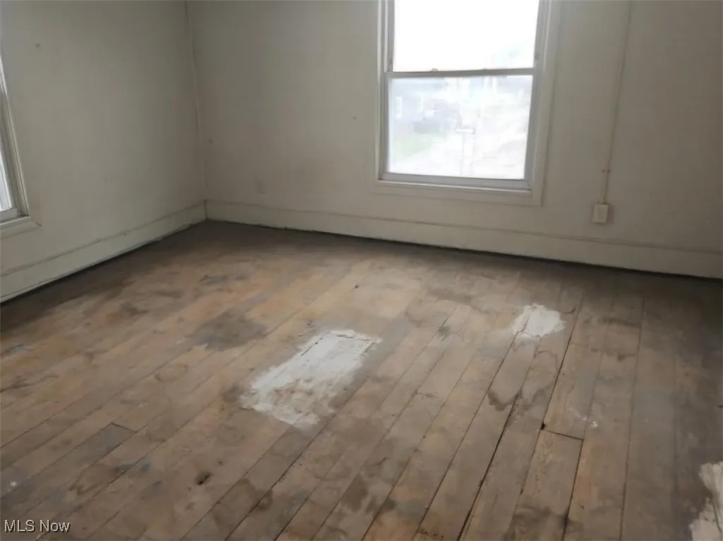 519 N Uhrich Street, Uhrichsville, Ohio 44683,MLS Now Listing ID