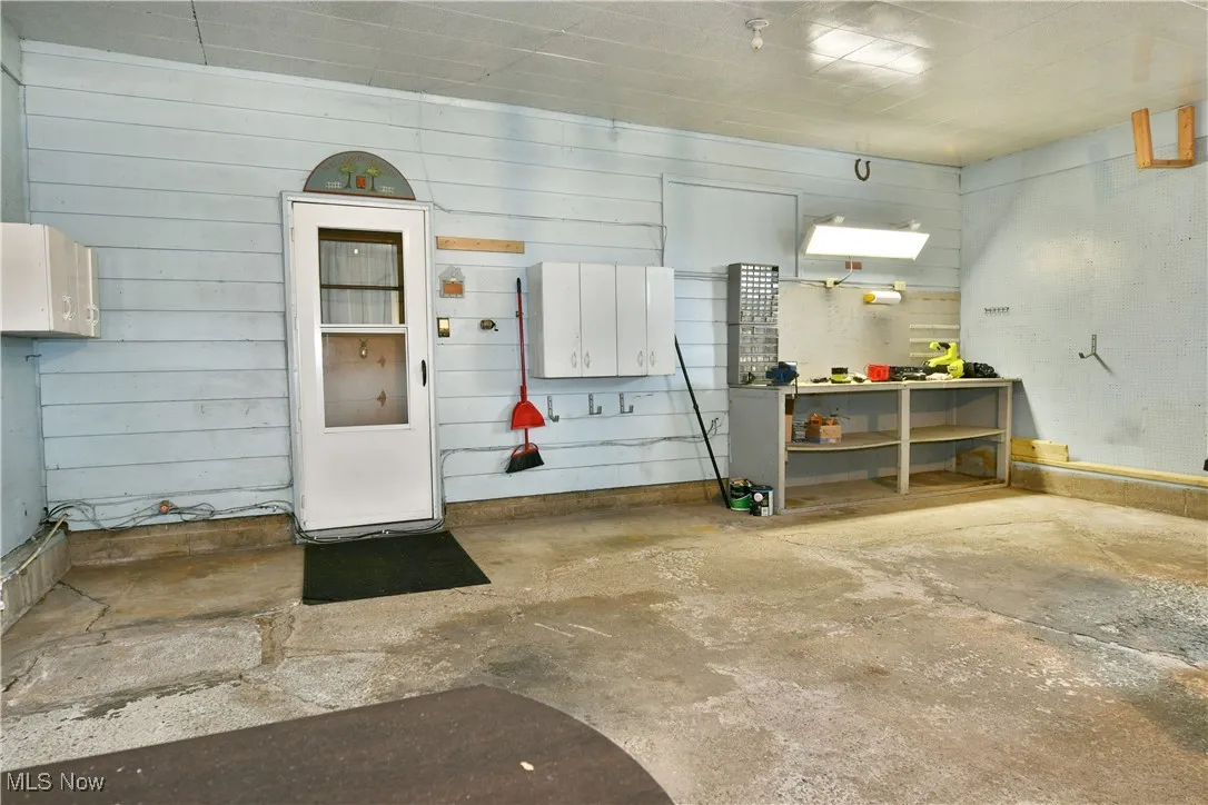 3241 Lynwood Drive, Warren, Ohio 44485,MLS Now Listing ID