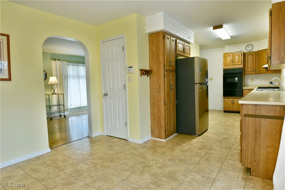 3241 Lynwood Drive, Warren, Ohio 44485,MLS Now Listing ID