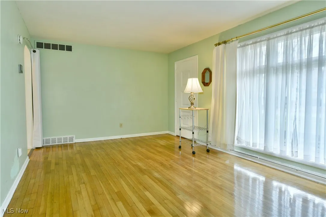 3241 Lynwood Drive, Warren, Ohio 44485,MLS Now Listing ID