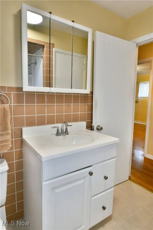 3241 Lynwood Drive, Warren, Ohio 44485,MLS Now Listing ID