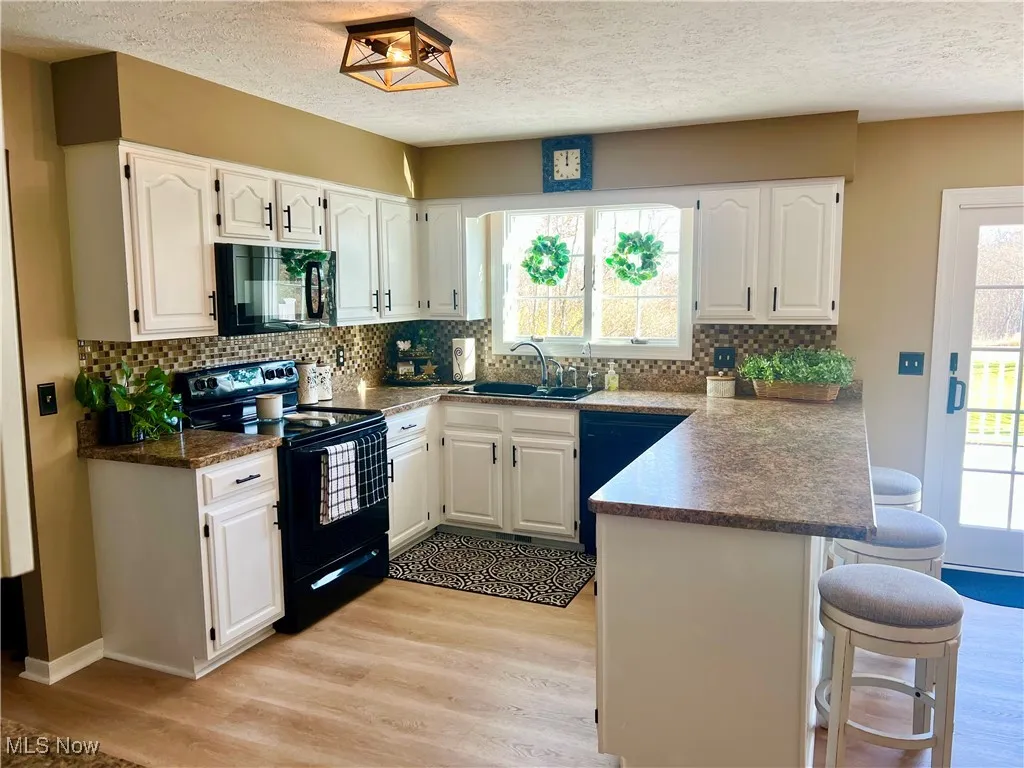 11915 Oak Wood Lane, Chesterland, Ohio 44026,MLS Now Listing ID