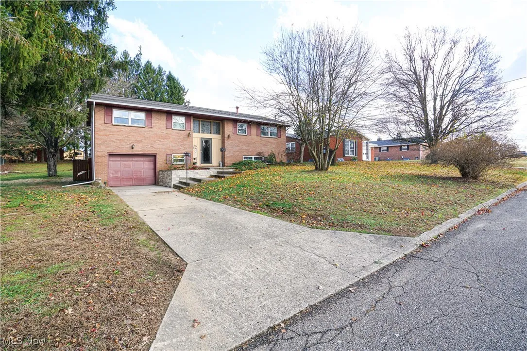 906 Westview Drive, Belpre, Ohio 45714,MLS Now Listing ID