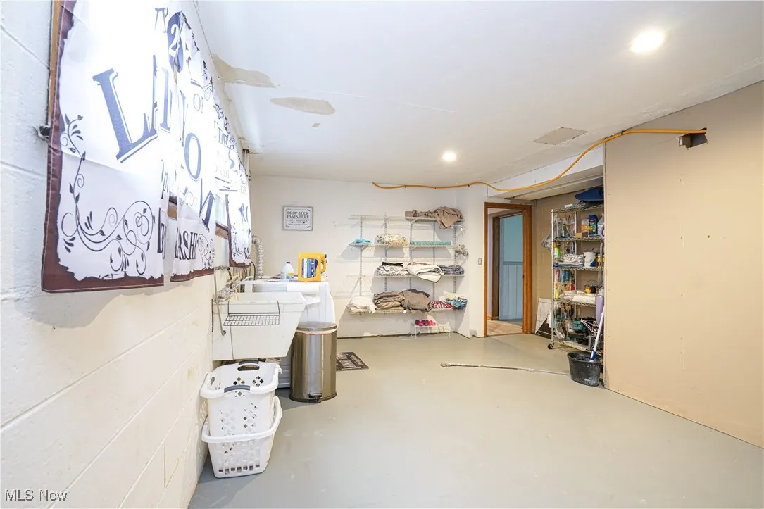 906 Westview Drive, Belpre, Ohio 45714,MLS Now Listing ID