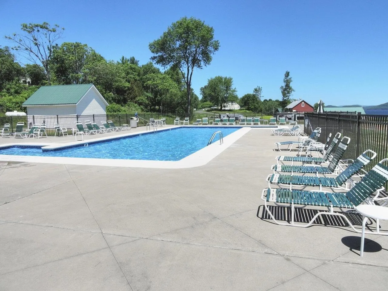 23 Eagle Lane, South Hero, Vt 05486, 1 Bedroom Bedrooms, ,1 BathroomBathrooms,Residential,For Sale,Eagle,5002830
