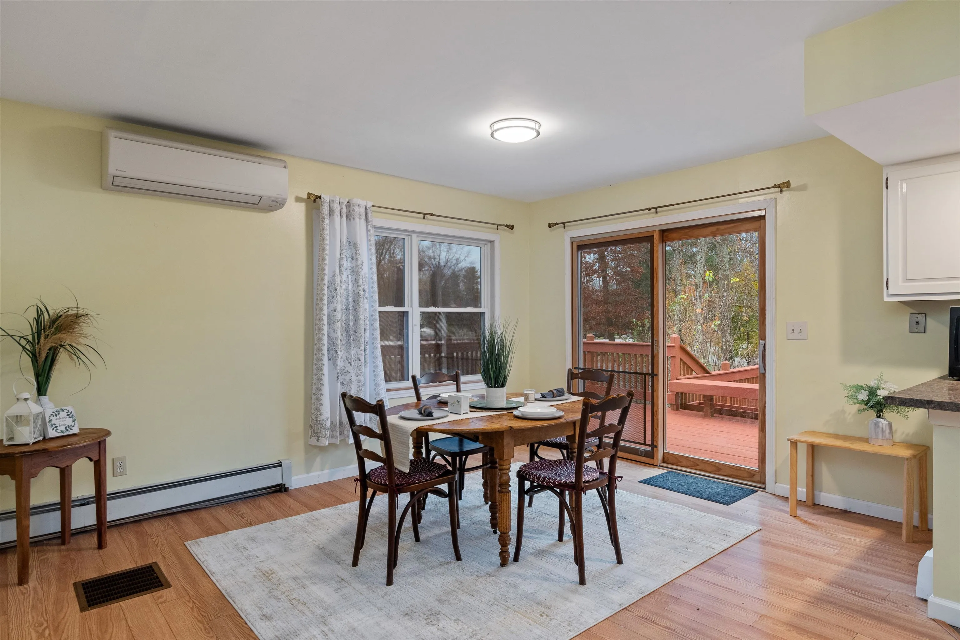 26 Margaret Street, Essex, Vt 05452, 3 Bedrooms Bedrooms, ,2 BathroomsBathrooms,Residential,For Sale,Margaret,5021398