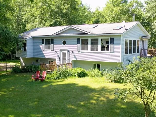 14 Ferry Road, South Hero, Vt 05486, 3 Bedrooms Bedrooms, ,2 BathroomsBathrooms,Residential,For Sale,Ferry,5024558