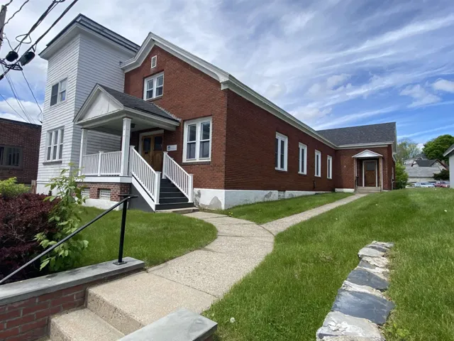 11 Pleasant Street, Littleton, NH 03561, ,Commercial Lease,For Rent,Pleasant,5043526