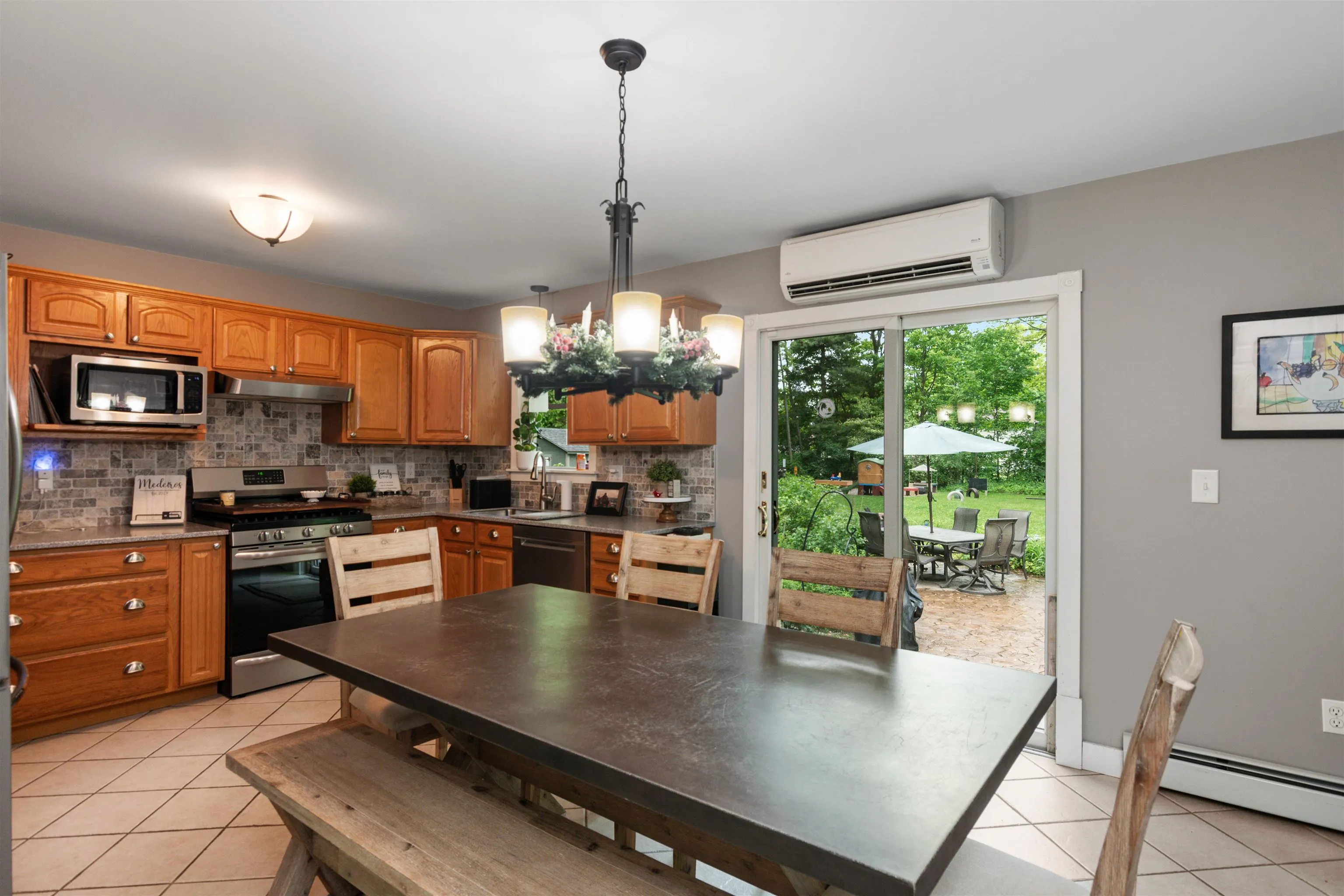 30 Canyon Estates Drive, Colchester, VT 05446, 3 Bedrooms Bedrooms, ,2 BathroomsBathrooms,Residential,For Sale,Canyon Estates,5044111