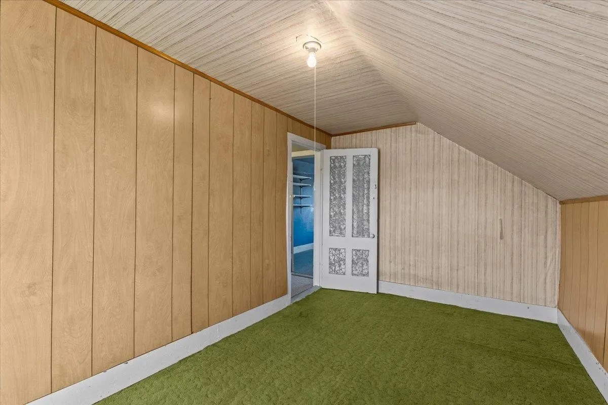 57 Pearl Street, Grand Isle, VT 05458, 4 Bedrooms Bedrooms, ,2 BathroomsBathrooms,Residential,For Sale,Pearl,5044978