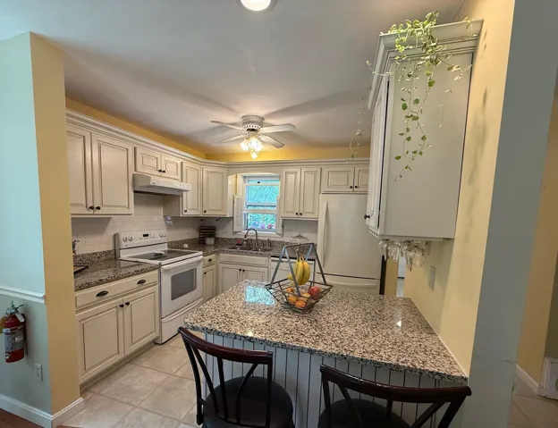 107 Saybrook Road, Essex, VT 05452, 2 Bedrooms Bedrooms, ,2 BathroomsBathrooms,Residential,For Sale,Saybrook,5045361