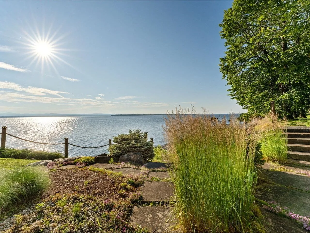 565-567 West Shore Road, South Hero, VT 05486, 4 Bedrooms Bedrooms, ,6 BathroomsBathrooms,Residential,For Sale,West Shore,5045475