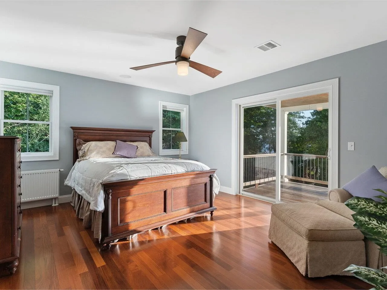 565-567 West Shore Road, South Hero, VT 05486, 4 Bedrooms Bedrooms, ,6 BathroomsBathrooms,Residential,For Sale,West Shore,5045475