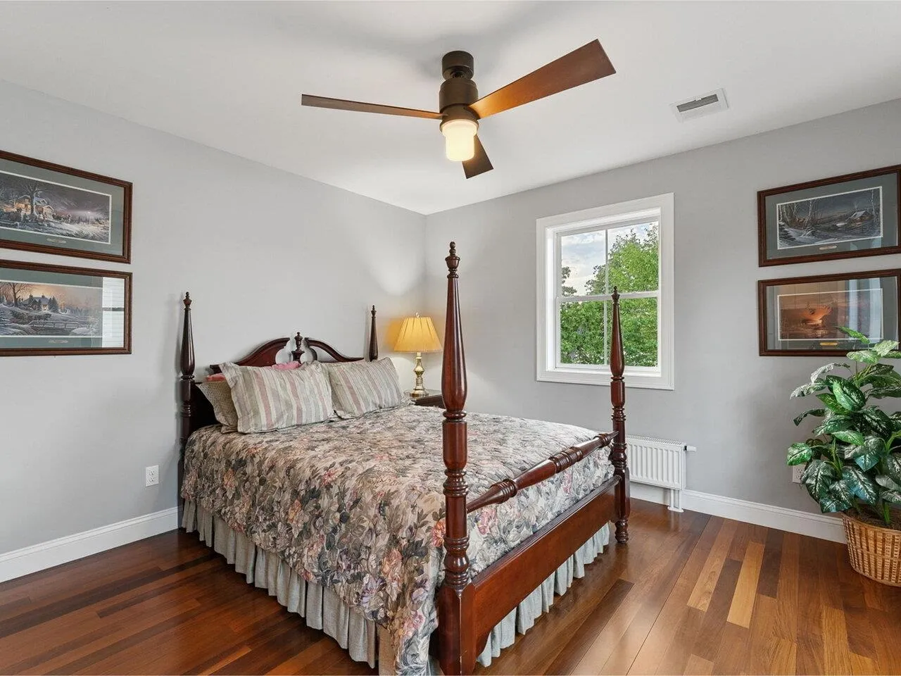 565-567 West Shore Road, South Hero, VT 05486, 4 Bedrooms Bedrooms, ,6 BathroomsBathrooms,Residential,For Sale,West Shore,5045475