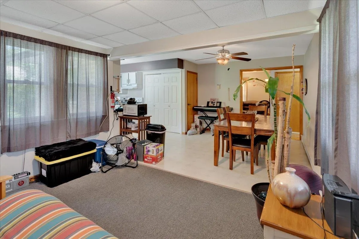 783 Main Street, Colchester, VT 05446, 5 Bedrooms Bedrooms, ,2 BathroomsBathrooms,Residential,For Sale,Main,5045835