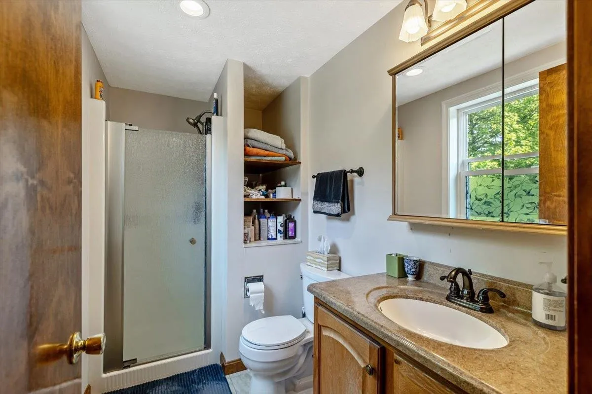 43 Ira Allen Court, Colchester, VT 05446, 3 Bedrooms Bedrooms, ,3 BathroomsBathrooms,Residential,For Sale,Ira Allen,5046168