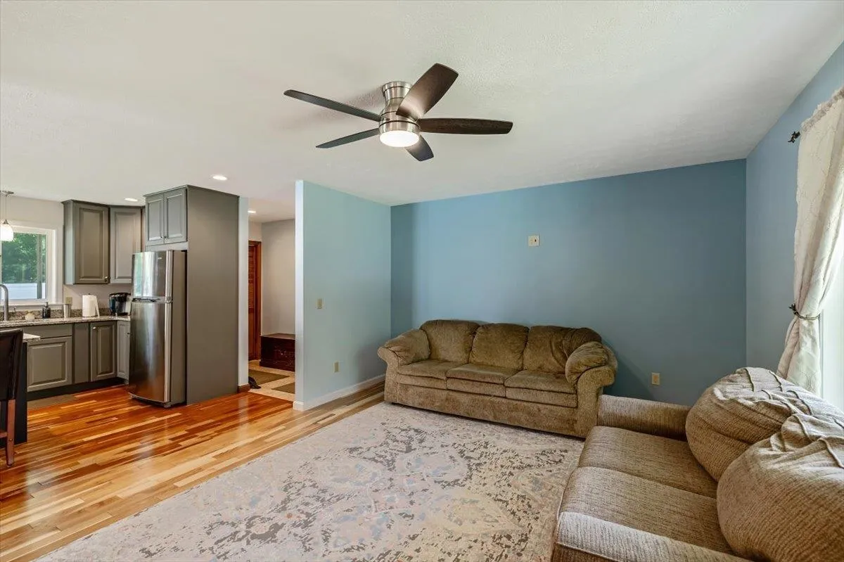 43 Ira Allen Court, Colchester, VT 05446, 3 Bedrooms Bedrooms, ,3 BathroomsBathrooms,Residential,For Sale,Ira Allen,5046168
