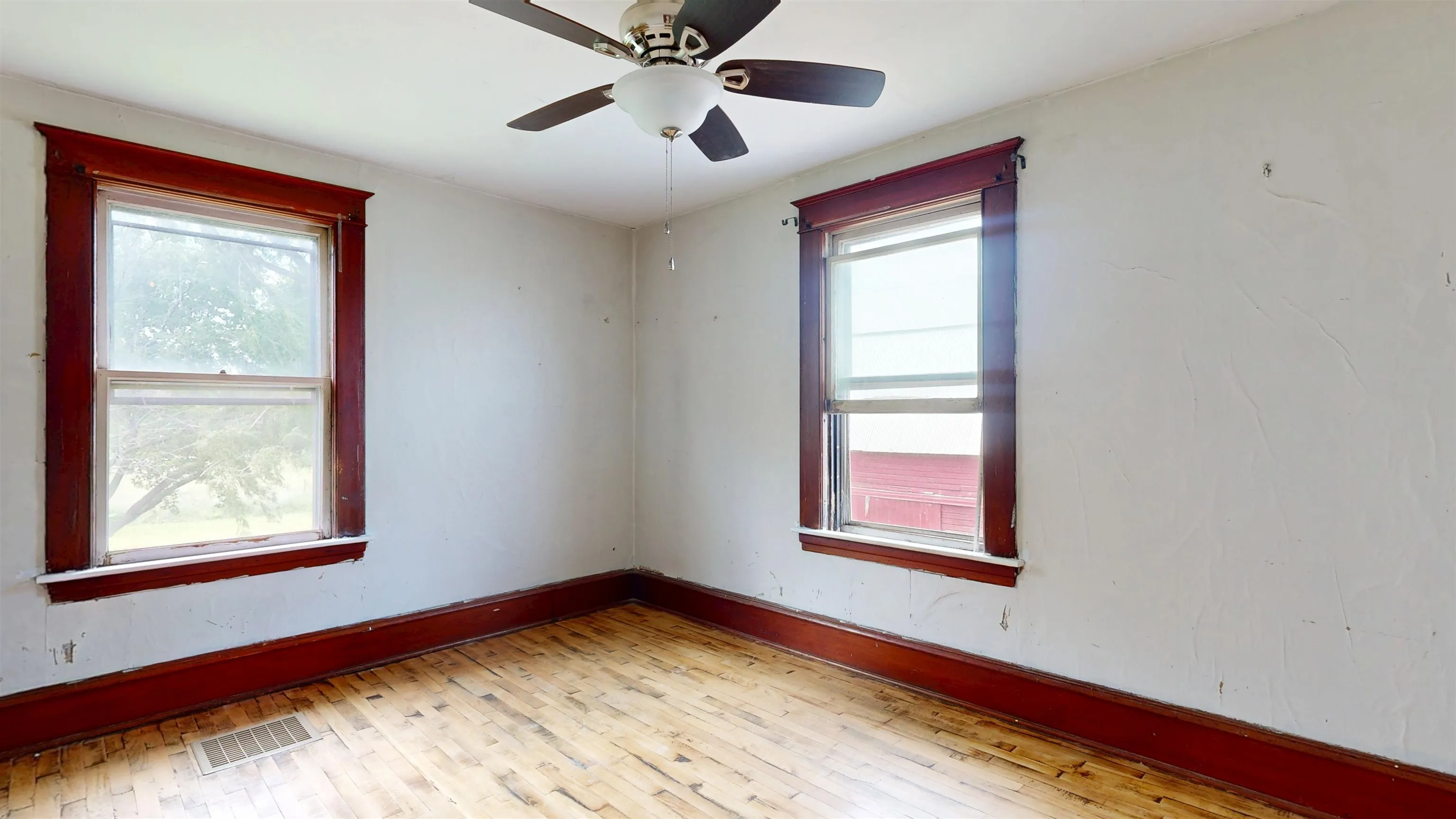 180 East Shore South, Grand Isle, VT 05458, 2 Bedrooms Bedrooms, ,1 BathroomBathrooms,Residential,For Sale,East Shore South,5046226