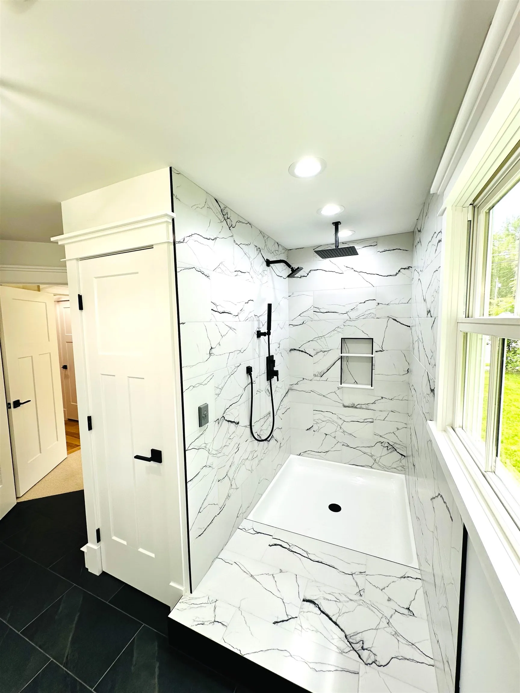 314 Red Oak Drive, Colchester, VT 05446, 3 Bedrooms Bedrooms, ,3 BathroomsBathrooms,Residential,For Sale,Red Oak,5046261