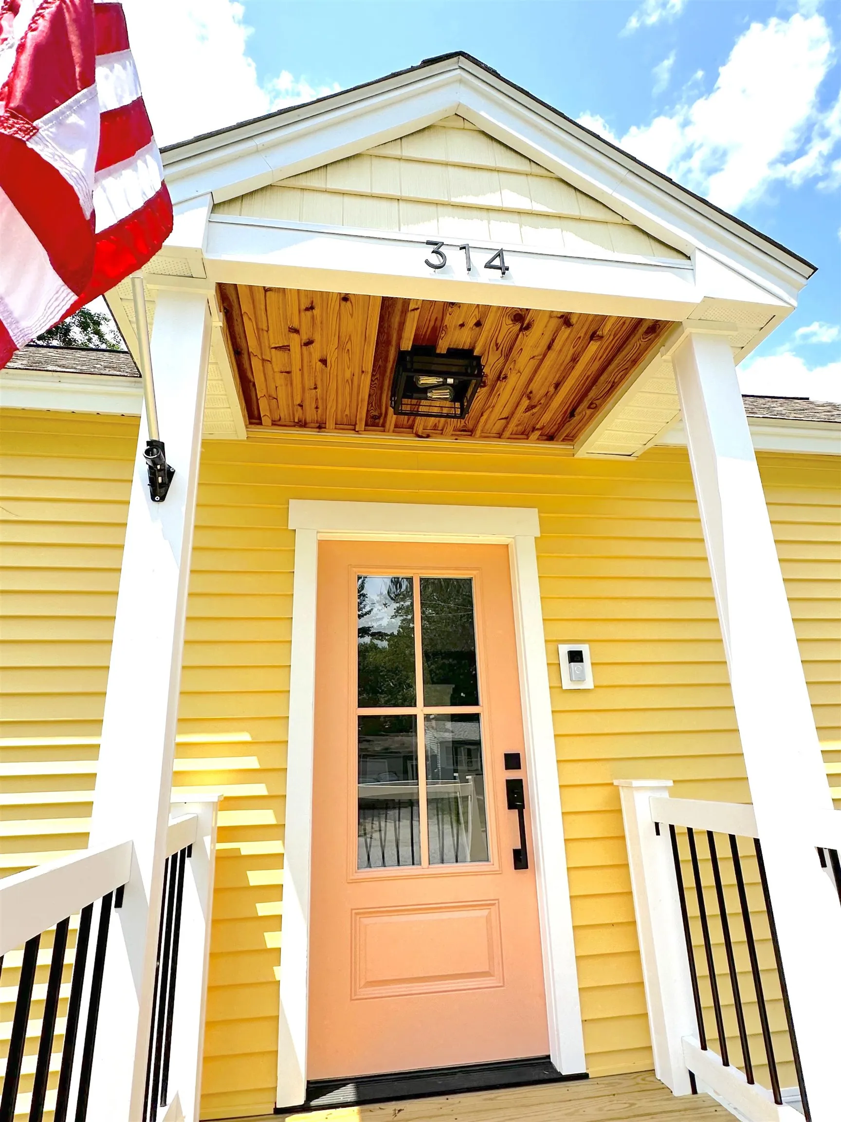 314 Red Oak Drive, Colchester, VT 05446, 3 Bedrooms Bedrooms, ,3 BathroomsBathrooms,Residential,For Sale,Red Oak,5046261