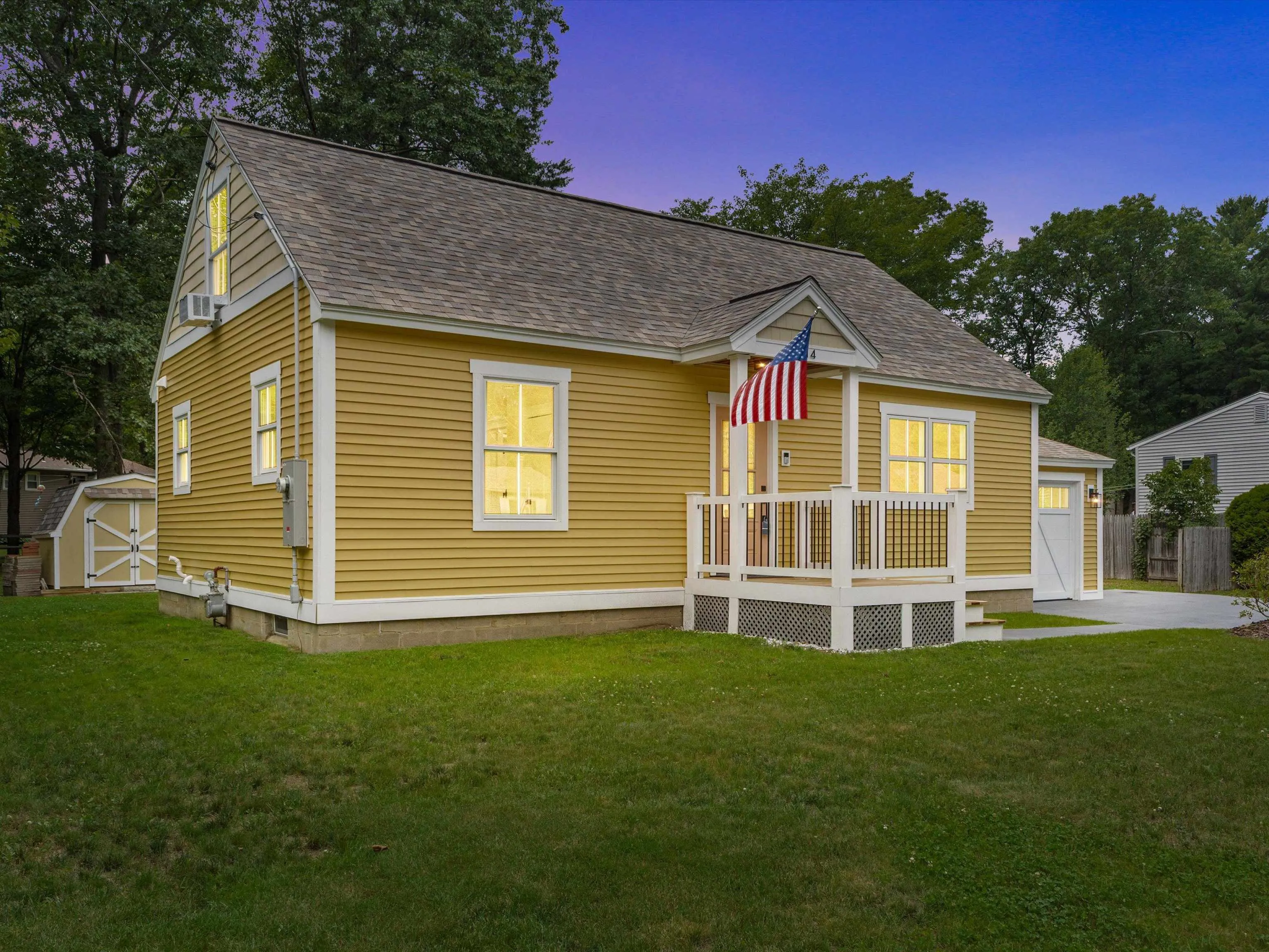 314 Red Oak Drive, Colchester, VT 05446, 3 Bedrooms Bedrooms, ,3 BathroomsBathrooms,Residential,For Sale,Red Oak,5046261